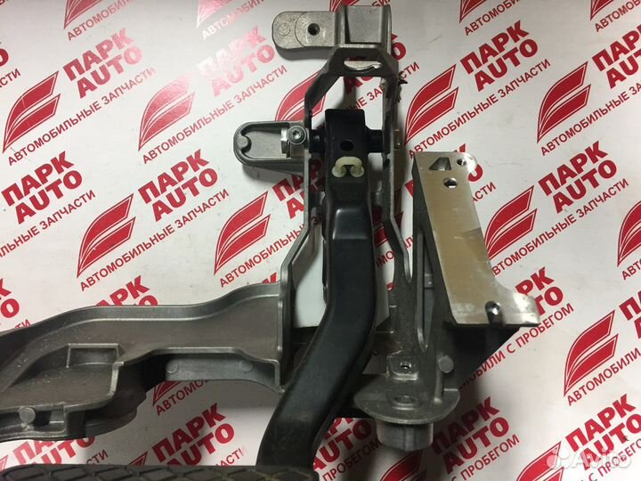 Педаль тормоза Audi A6 C7