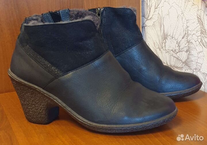 Полуботинки женские Camper