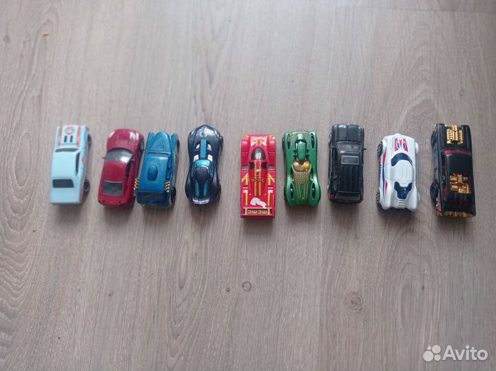 Hot wheels машинки