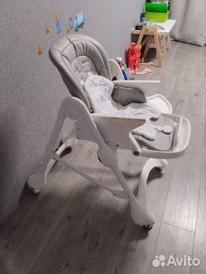 Стульчик для кормления babyton