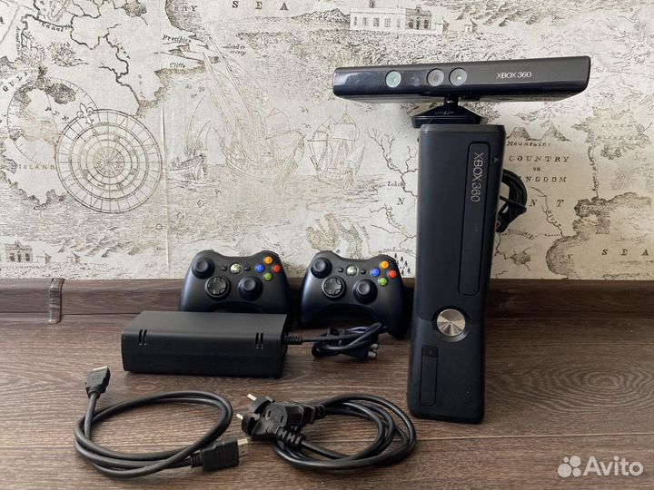 Xbox 360 Slim 250GB FreeBoot 40 игр