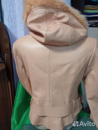 Куртка кожаная женская