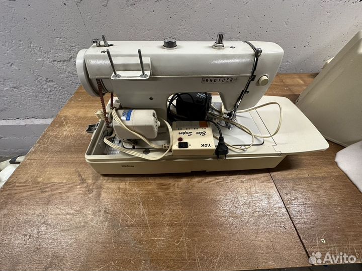 Швейная машина Brother