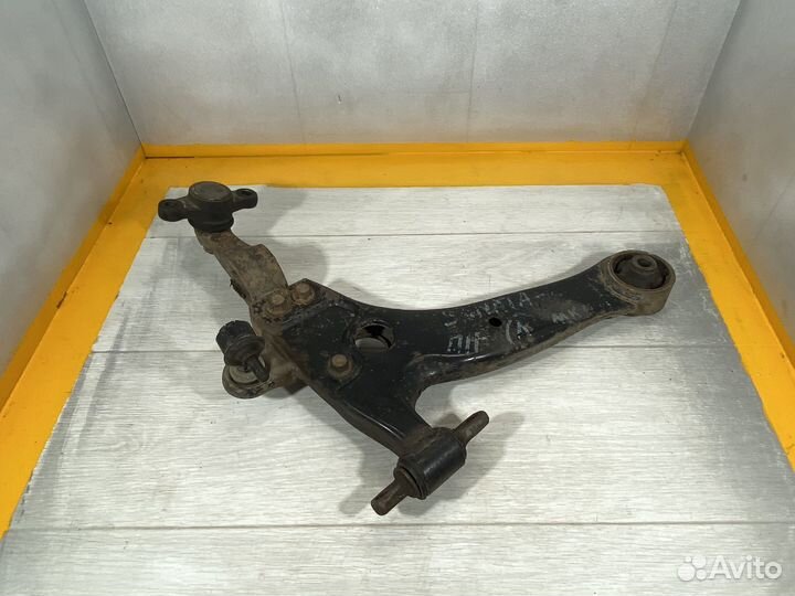 Передний рычаг Hyundai sonata 4
