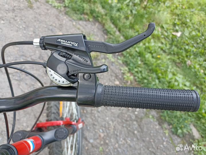 Велосипед Favorit Sport 817 Disk