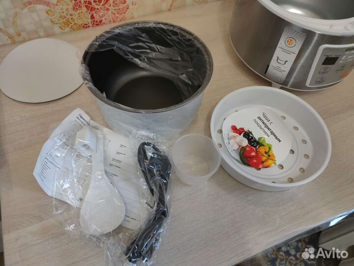 Мультиварка Polaris PMC 0350AD