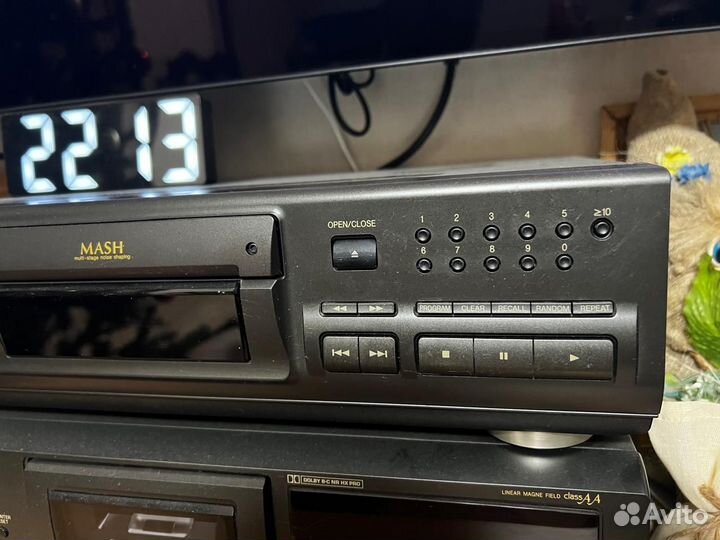 CD проигрыватель Technics SL-PS670D