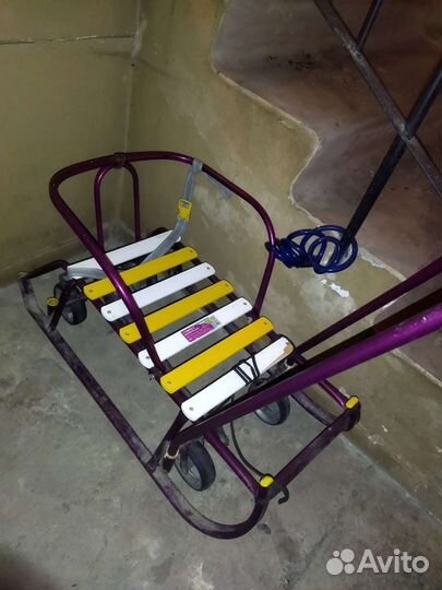Детские санки с колесами
