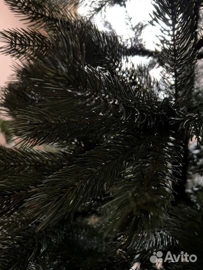 Елка искусственная