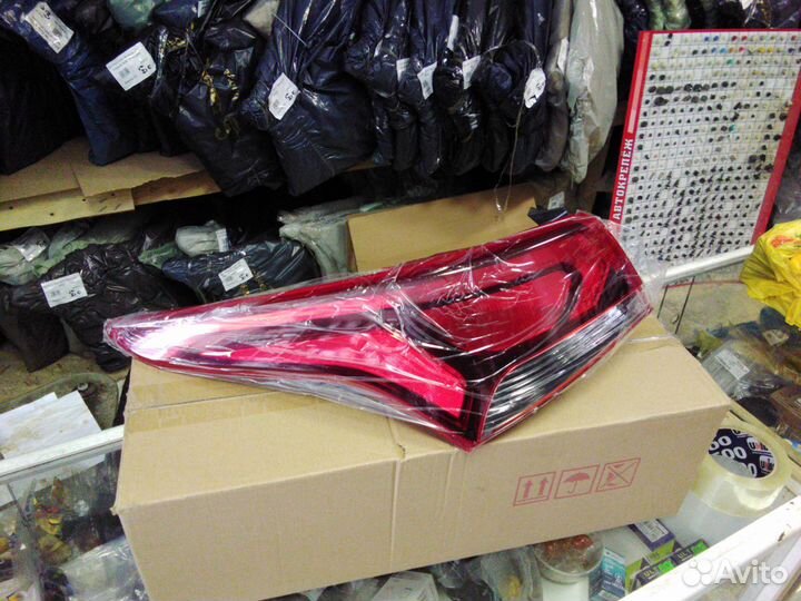 Фонарь задний solaris 17-20 г