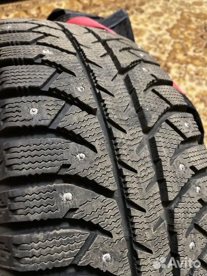Bridgestone Ice Cruiser 7000S 205/55 R16 91T