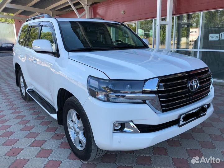 Комплект рестайлинга Тойота Ланд Крузер 200 2016