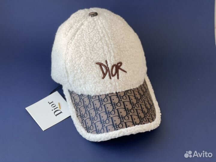 Меховая зимняя кепка бейсболка модная женская