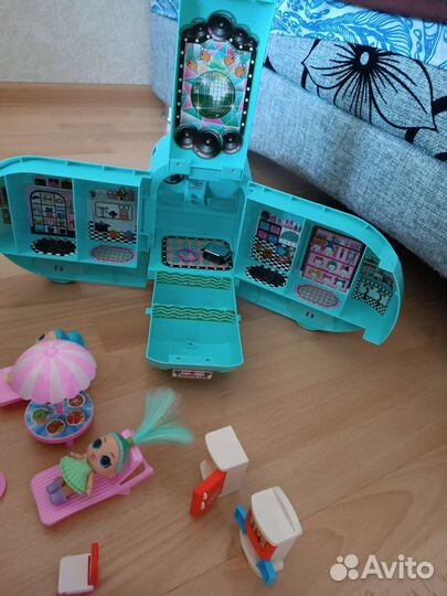 Игрушка автобус LOL