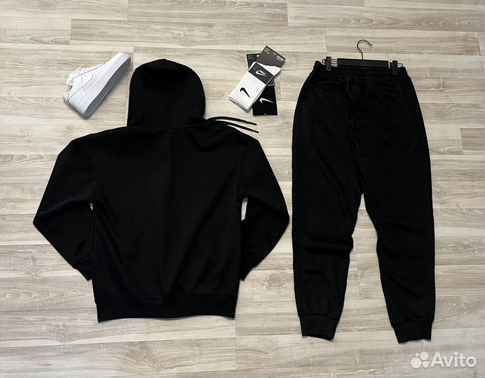 Спортивный костюм мужской зимний nike