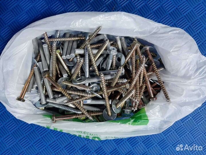 Зацепы для скалодрома