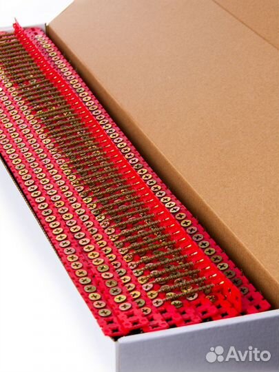 Саморезы в ленте