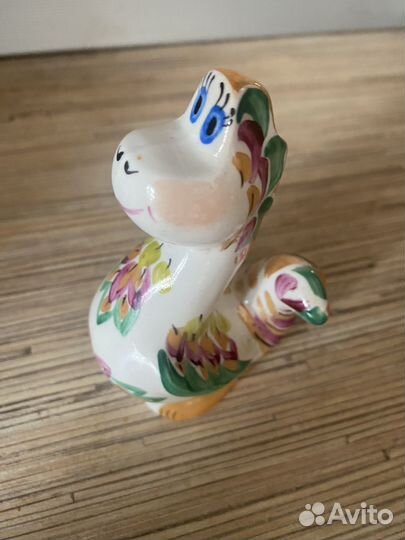 Дракон фарфоровый