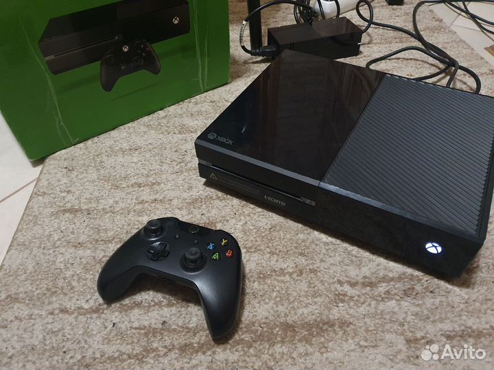 Xbox one, с подпиской 450 игр