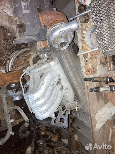 Продам двигатель бу с daewoo нэксии на запчасти