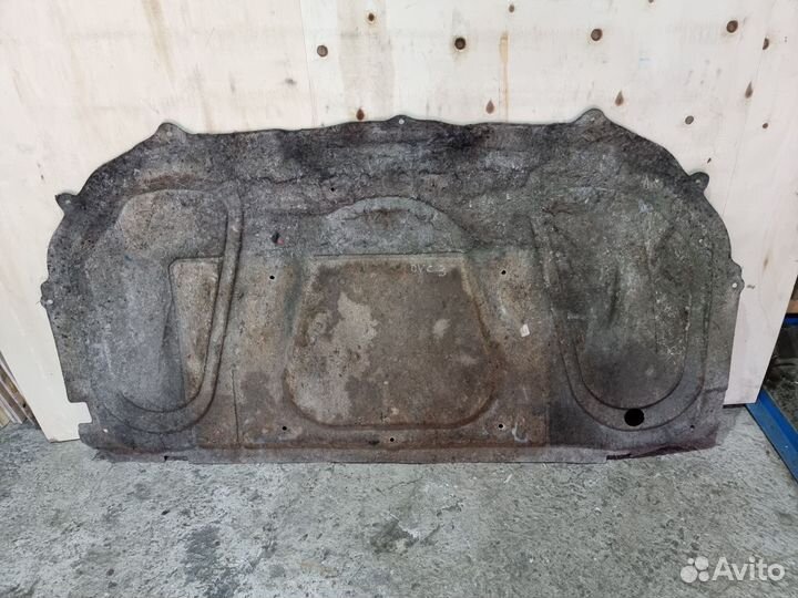 Шумоизоляция капота Opel Vectra C. N-3