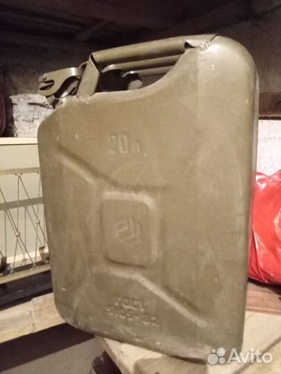 Бак канистра