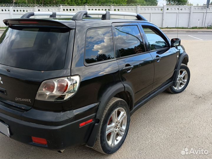 Mitsubishi Outlander 2.0 AT, 2003, 253 000 км
