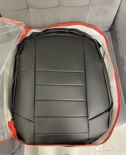 Чехлы из экокожи на Ниссан Кашкай +2 (2010-2013)