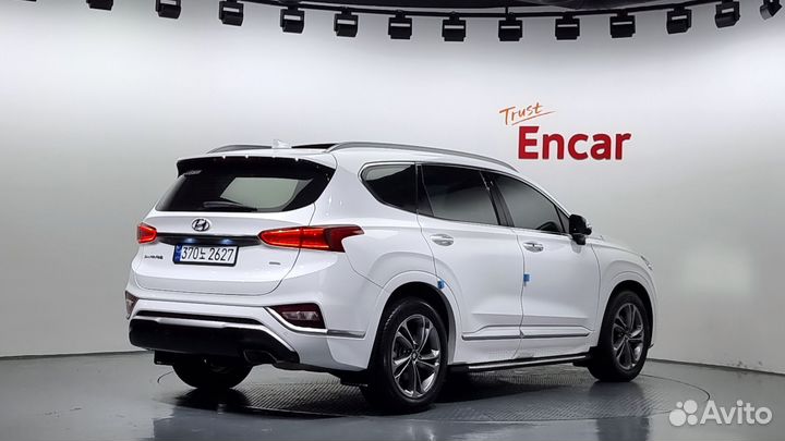 Hyundai Santa Fe 2.0 AT, 2019, 38 800 км