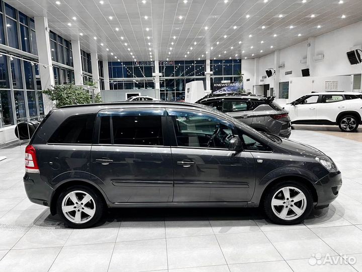 Opel Zafira 1.8 МТ, 2012, 143 003 км