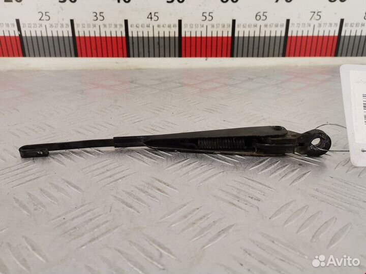 Щеткодержатель задний Ford Fusion рест. 2009