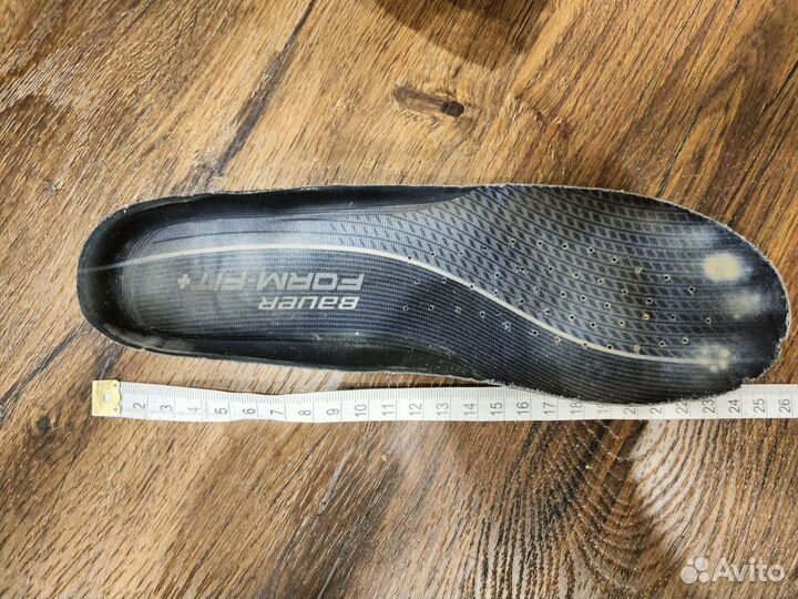 Коньки хоккейные Bauer x700 5.5D