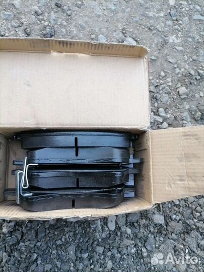 Колодки передние тойота корола