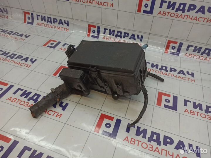 Блок предохранителей Toyota Land Cruiser Prado (J150)