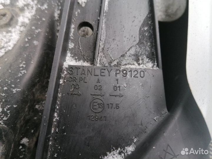 Фара передняя левая Suzuki Swift ZD72S K12B 2013