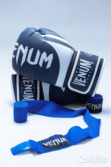 Боксерские перчатки Venum Blue