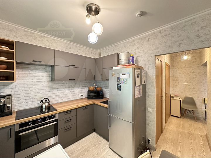 2-к. квартира, 46,6 м², 1/25 эт.