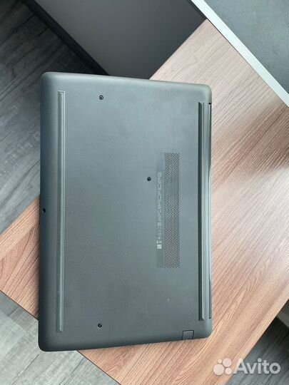 Ноутбук HP 250 G7 15,6