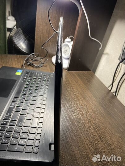 Ноутбук asus x552c