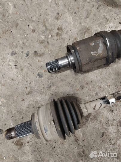 Привод передний BMW x3 e83