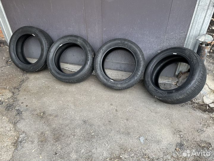 Goodyear EfficientGrip Performance 225/55 R17
