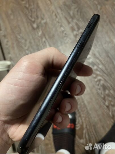 Samsung Galaxy A7 (2017) SM-A720F/DS, 3/32 ГБ