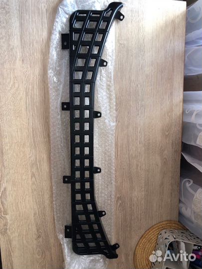 Решетка бампера передняя Ssang Yong