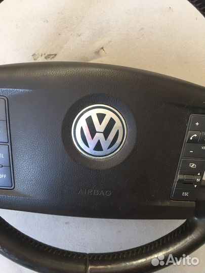 Рулевое колесо Volkswagen Phaeton (1911)