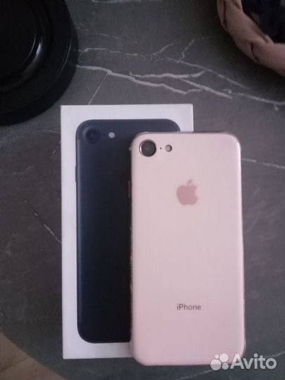 iPhone 8, 64 ГБ