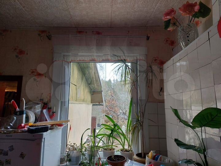 Дом 58 м² на участке 9,7 сот.