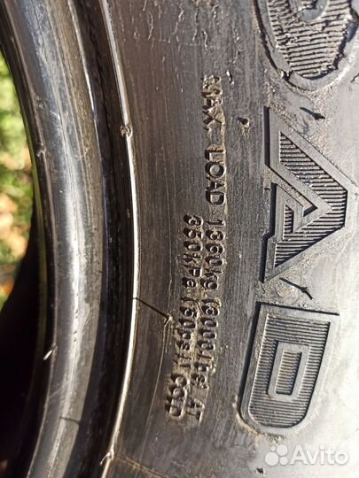 Kumho Road Venture AT 325/60 R18 119S