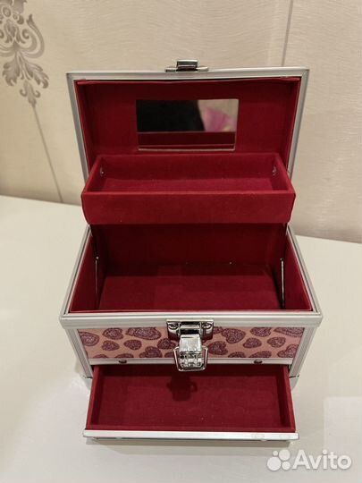 Шкатулка кейс