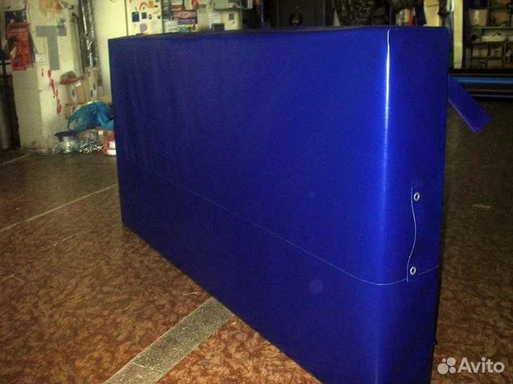 Мат страховочный 2x1.5x0.2м мс3