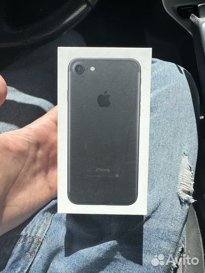 iPhone 7, 32 ГБ
